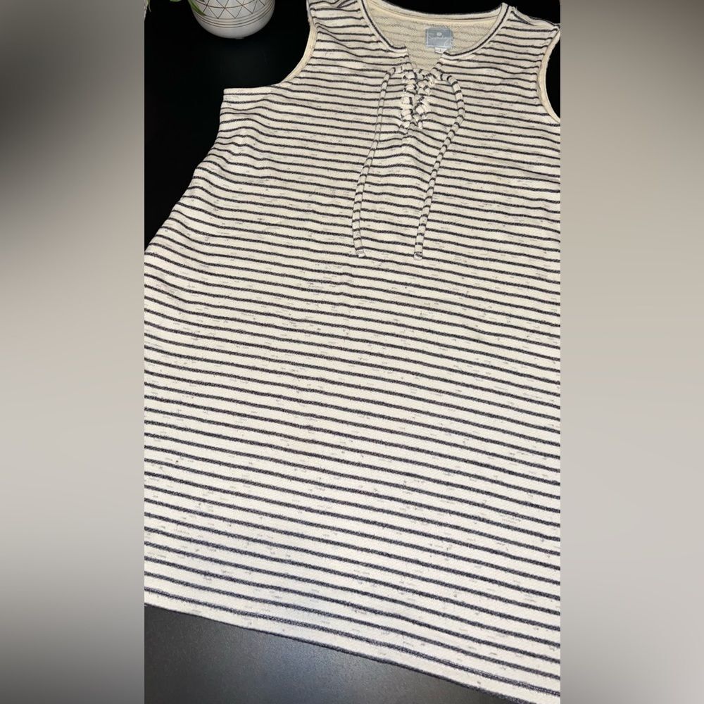 DB Sunday Casual Navy & Cream Striped Dress With Pockets Size Large EUC